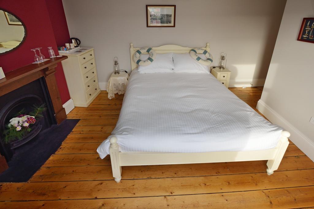Beacon House B&B Brixham Exteriör bild